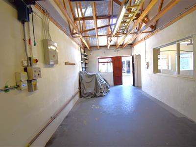 Garage 1